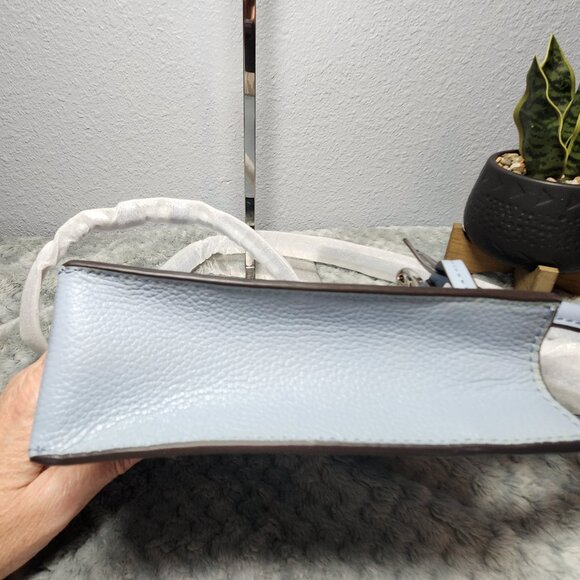 NEW Michael Kors Mercer X-Small Shopper Crossbody-Pale Blue - PRICE IS FIRM - Picture 4 of 9